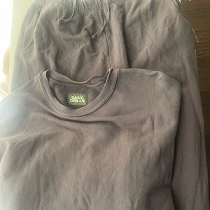 DAILY DRILLS SWEAT SET